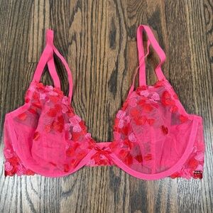 LOVE, VERA Embroidered Heart Lace Strappy Underwire Bra size 34D